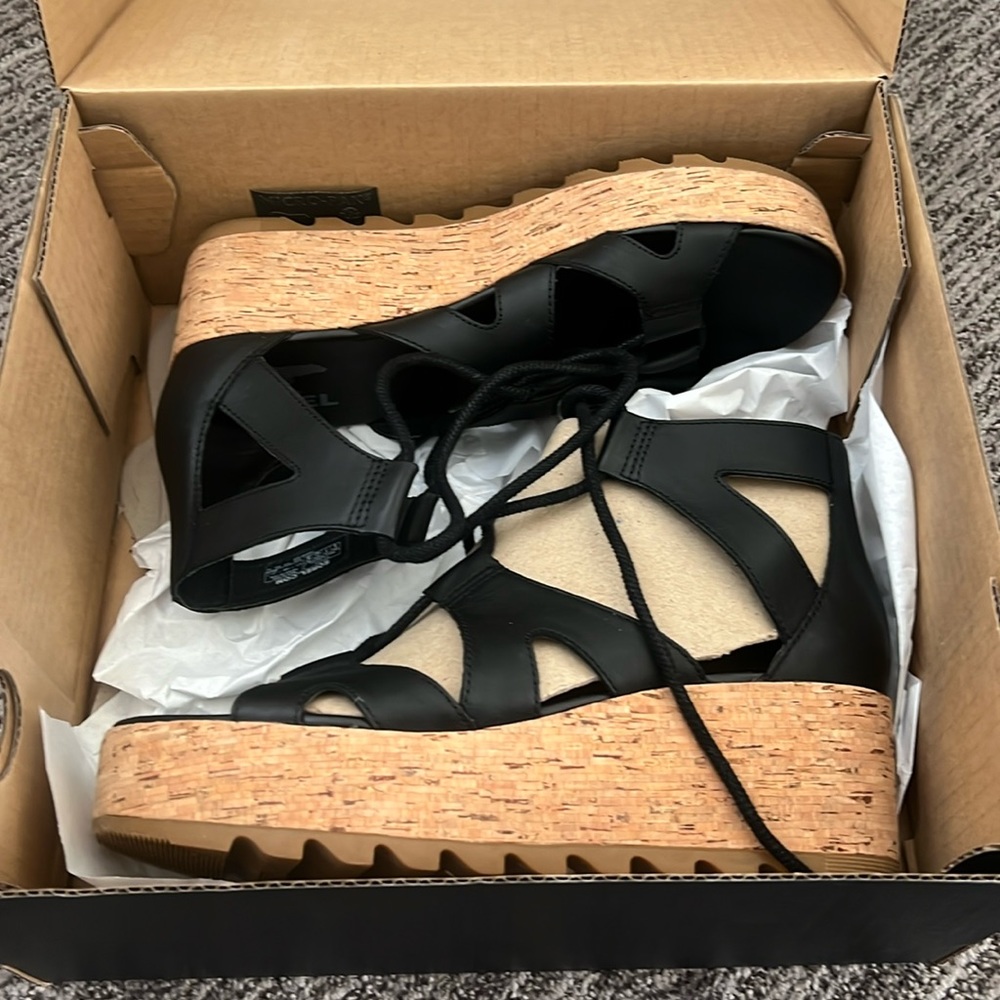 Sorel Cameron Flatform Lace Black, Gun.
